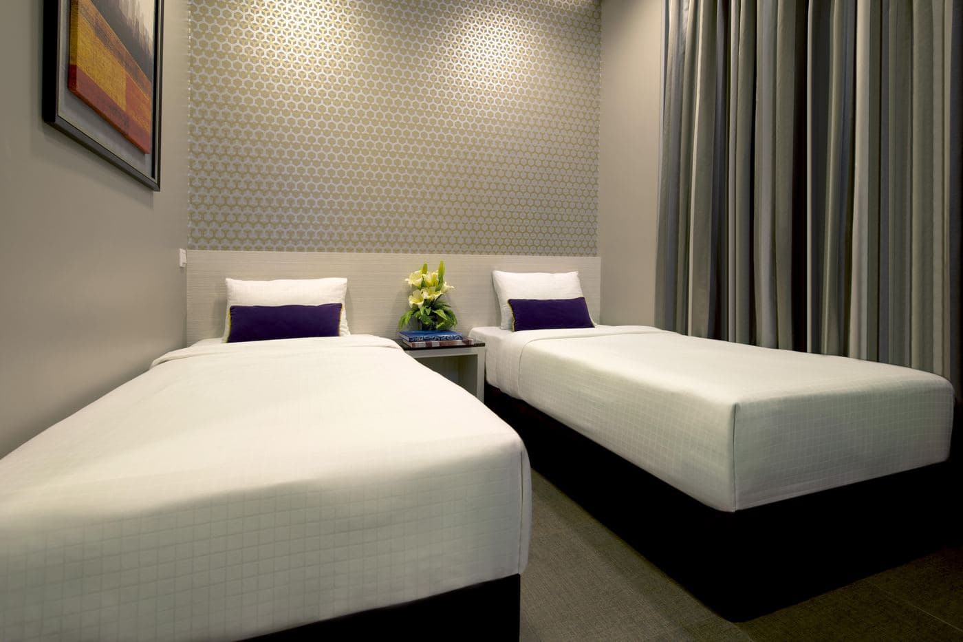 V Hotel Bencoolen
