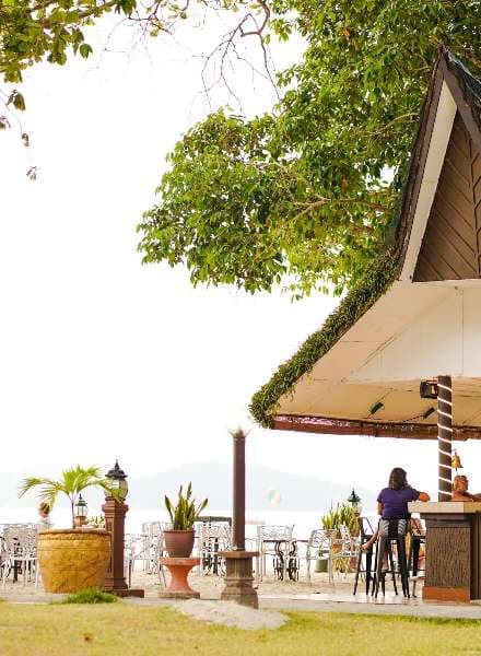 Tropical Beach Bar