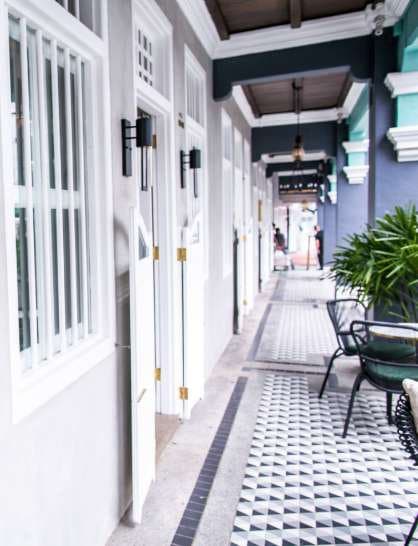 Olivia Restaurant & Lounge
